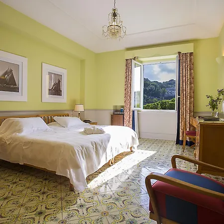 Regina Isabella-resort Restaurant 5*