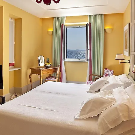 Regina Isabella-resort Restaurant 5*