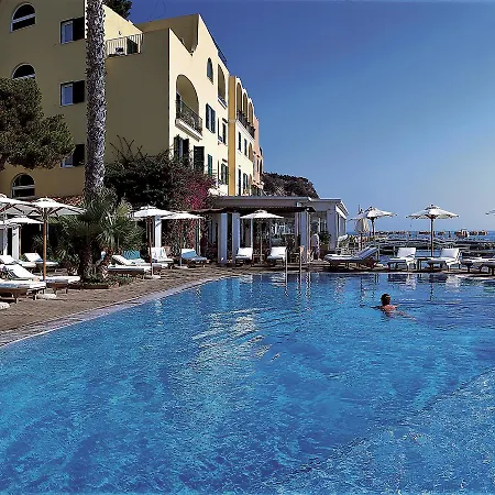 Hotel Regina Isabella-resort Restaurant 5*